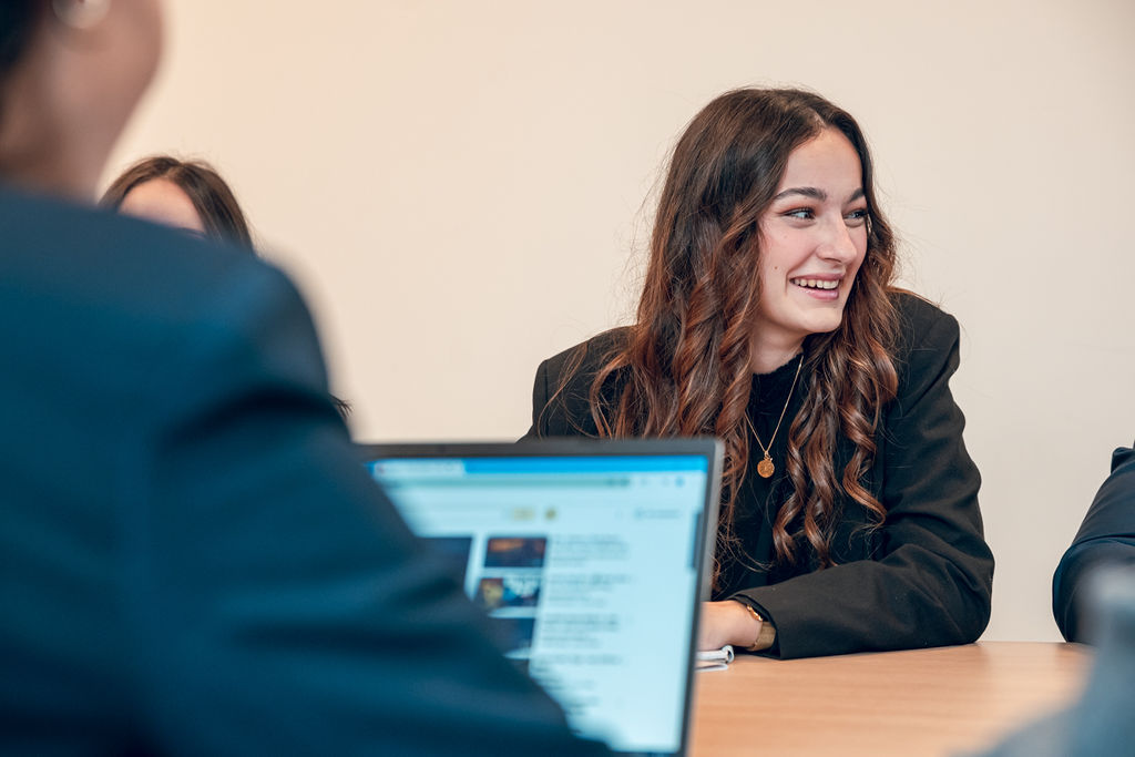 Bachelor communication toulouse